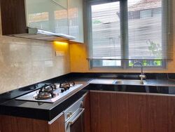Meyer Road (D15), Terrace #578651021
